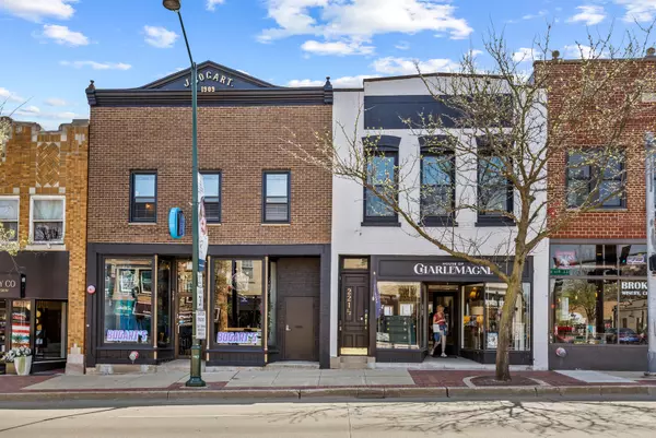 219 - 221 W Main ST, St. Charles, IL 60174