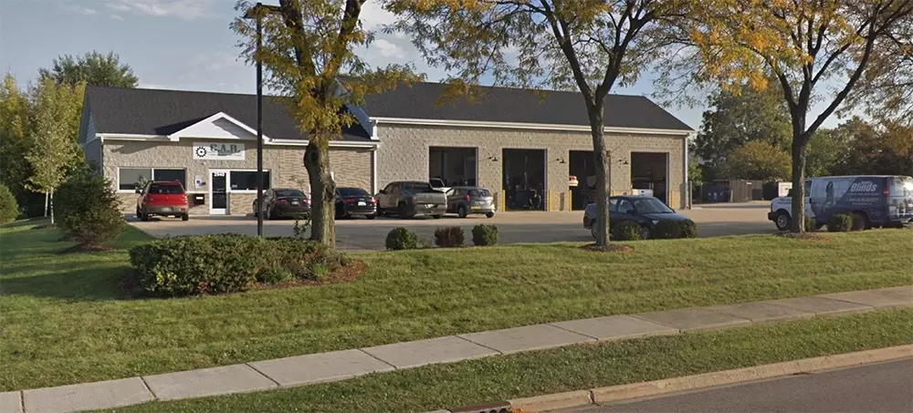 2940 Weber DR, Aurora, IL 60502