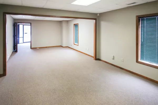 Geneva, IL 60134,2600 Keslinger RD #16