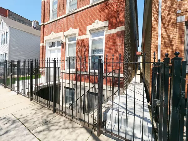 Chicago, IL 60608,2312 W 21st ST