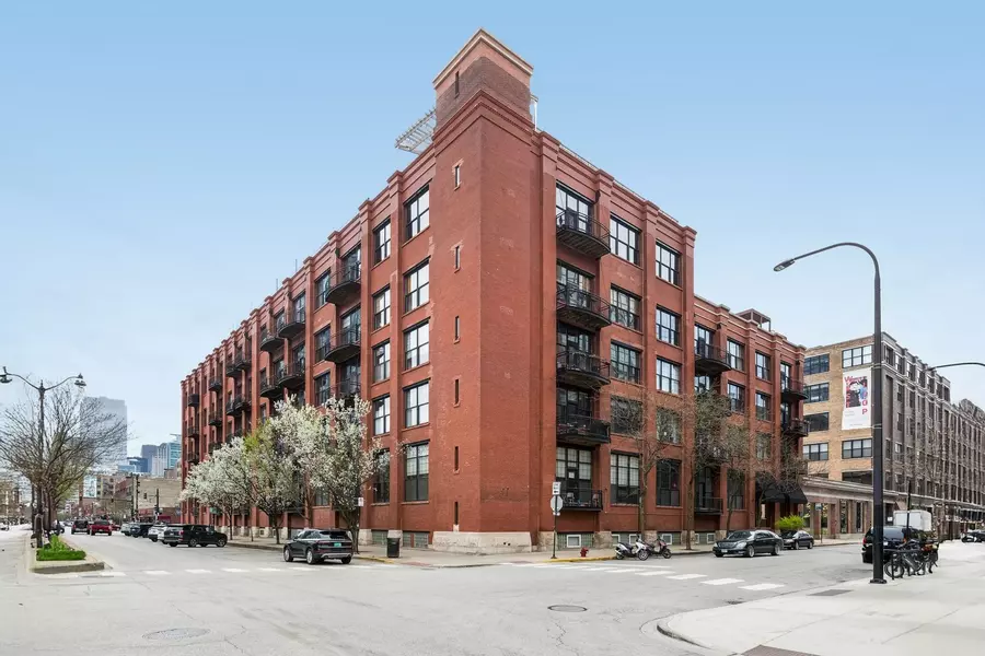 1000 W Washington BLVD #242, Chicago, IL 60607