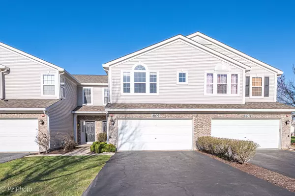 1809 Candlelight CIR, Montgomery, IL 60538