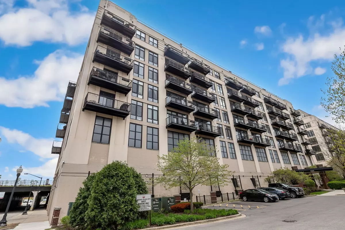 Chicago, IL 60608,1525 S Sangamon ST #402