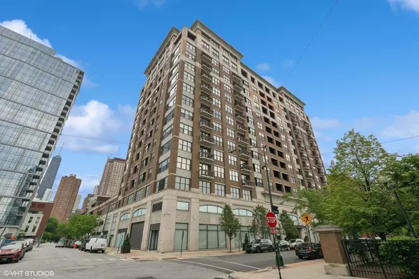 849 N Franklin ST #1505, Chicago, IL 60610