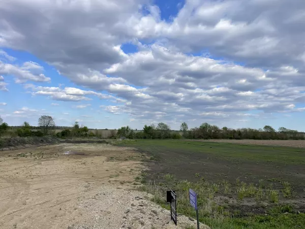 14900 County Line RD, Newark, IL 60541