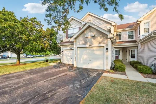 17847 W Salisbury DR, Gurnee, IL 60031