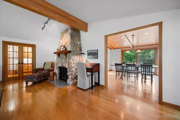 St. Charles, IL 60175,6N198 Old Homestead RD