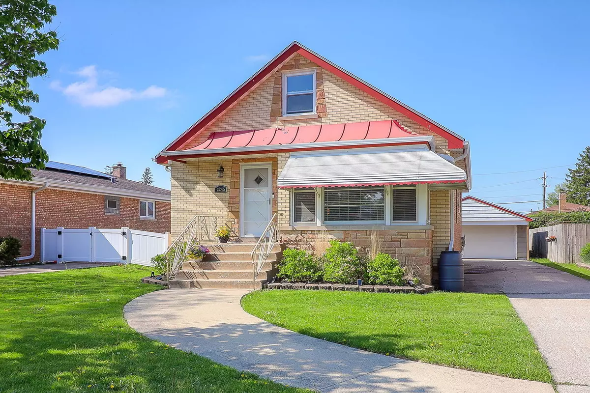 Broadview, IL 60155,2245 Elizabeth DR