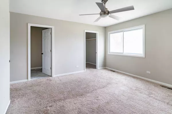 Matteson, IL 60443,50 Willow RD