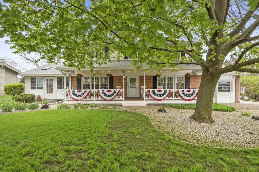 200 S Rathje RD, Peotone, IL 60468
