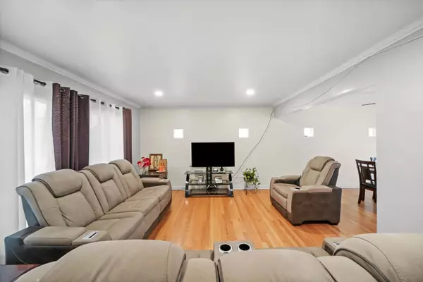 South Holland, IL 60473,16651 Cottage Grove AVE