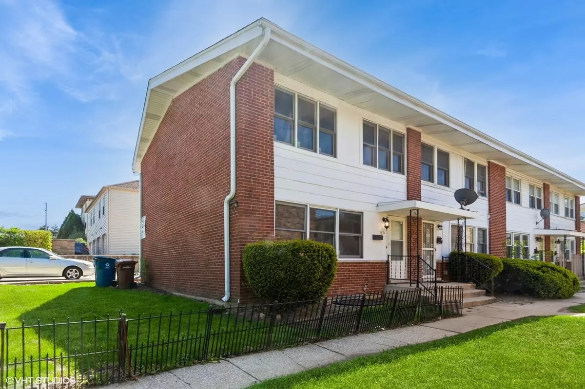 Glendale Heights, IL 60139,563 Lynn CT #A