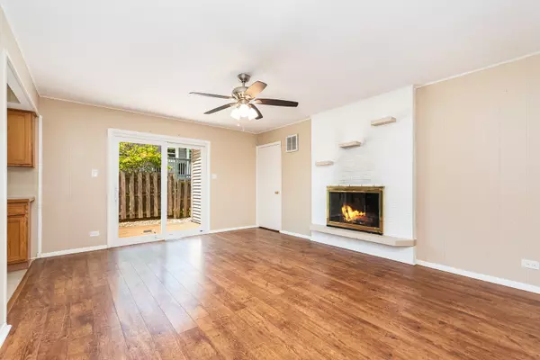 Darien, IL 60561,1021 Willow LN