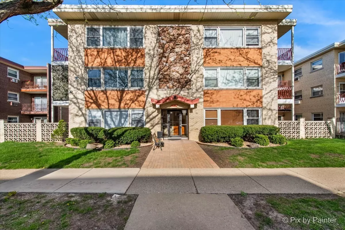 River Grove, IL 60171,3121 Paris AVE #304