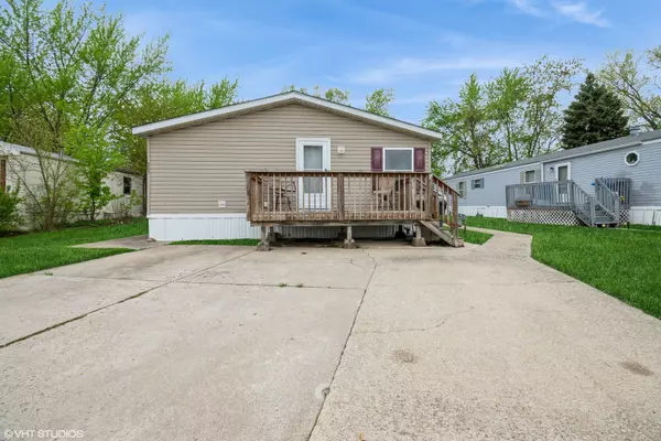 Lynwood, IL 60411,563 Linda LN