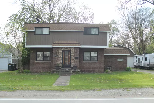 2138 N Hawthorne AVE, Melrose Park, IL 60164