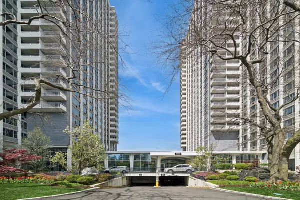 4250 N Marine DR #2836, Chicago, IL 60613