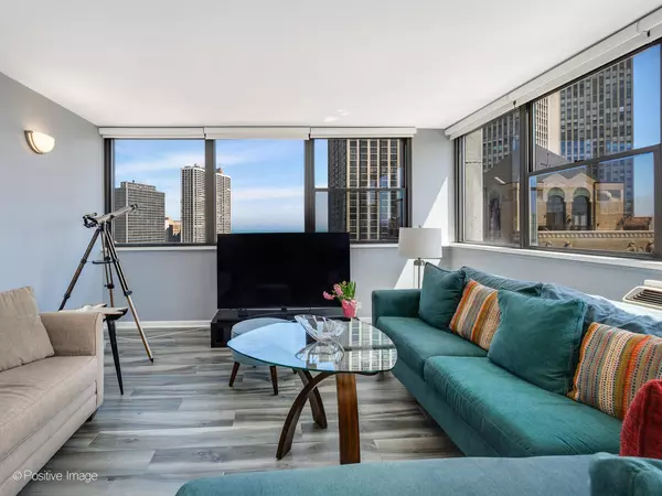 Chicago, IL 60614,2700 N HAMPDEN CT #16C