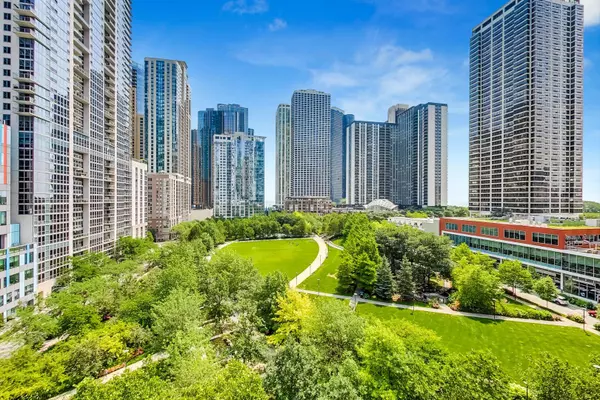 Chicago, IL 60601,225 N Columbus DR #6305