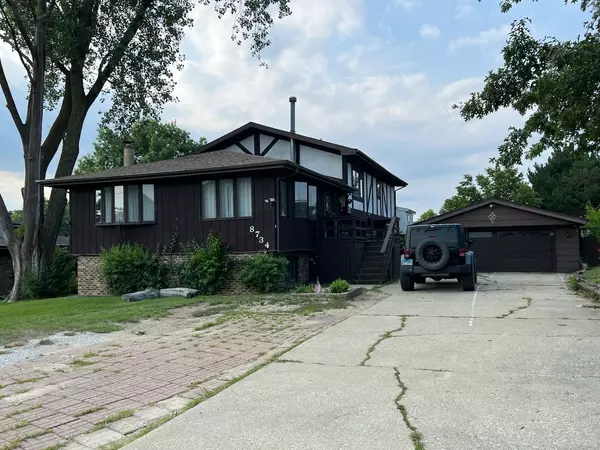 Palos Hills, IL 60465,8734 W 99TH ST
