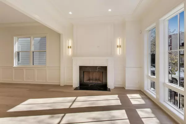 Chicago, IL 60612,Address not disclosed