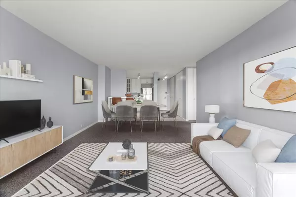 Chicago, IL 60614,2020 N Lincoln Park West AVE #36K