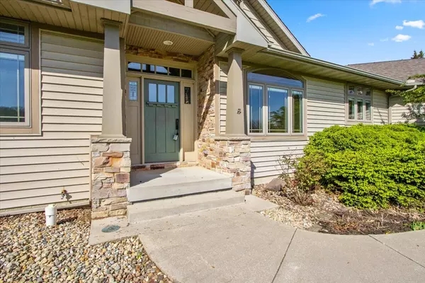 Carlock, IL 61725,2297 Deer Ridge CT