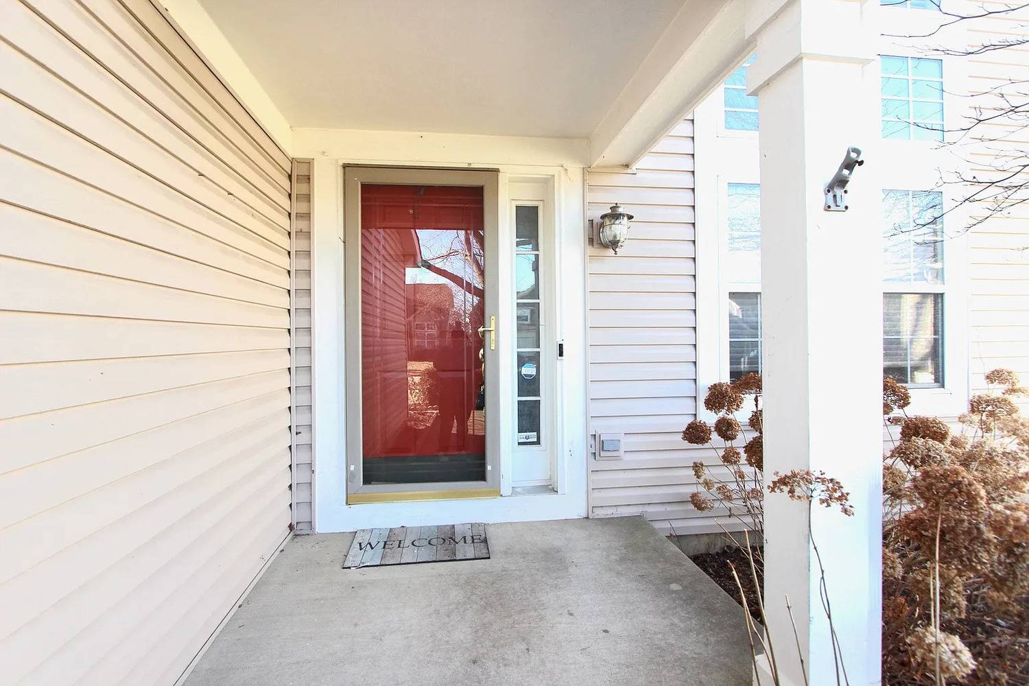 Grayslake, IL 60030,18376 W Springwood DR