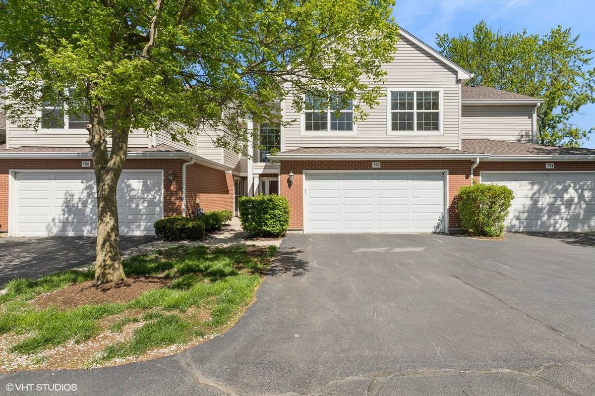 Buffalo Grove, IL 60089,792 Old Checker RD