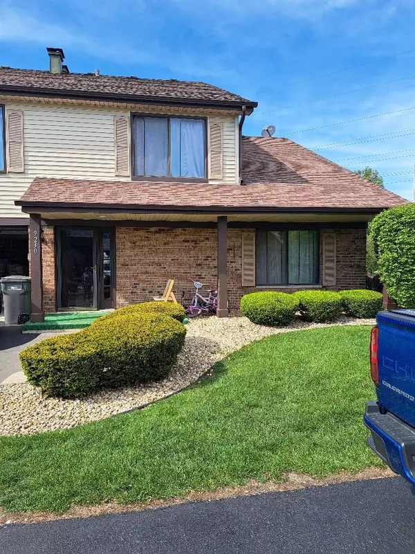9230 Hartwood CT #1404, Orland Park, IL 60462