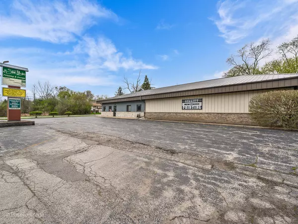 North Chicago, IL 60064,1550 Green Bay RD