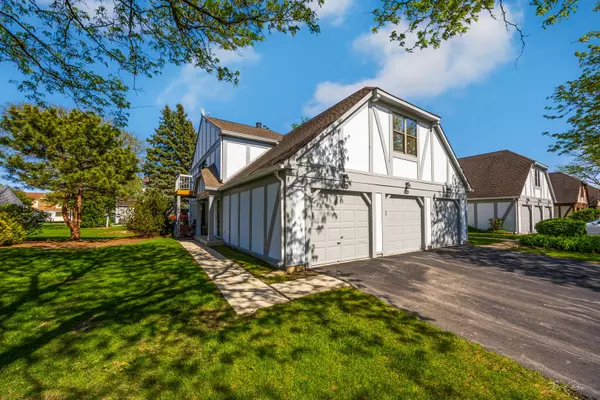 7403 Canterbury PL #21-2,  Downers Grove,  IL 60516