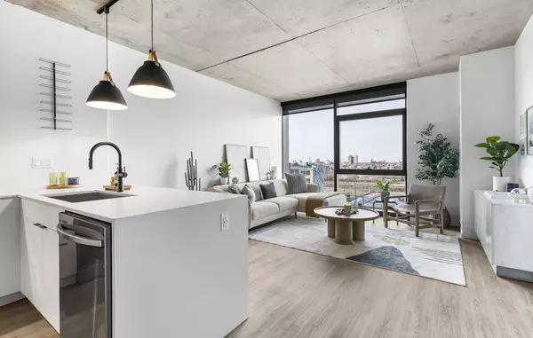 Chicago, IL 60607,225 N Elizabeth ST #2701