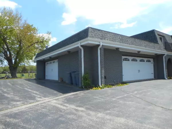 North Barrington, IL 60010,21733 N Countryside LN