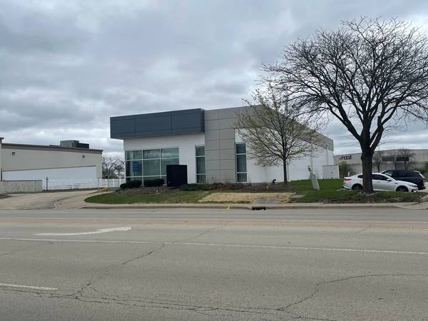 3330 Mall LOOP, Joliet, IL 60431