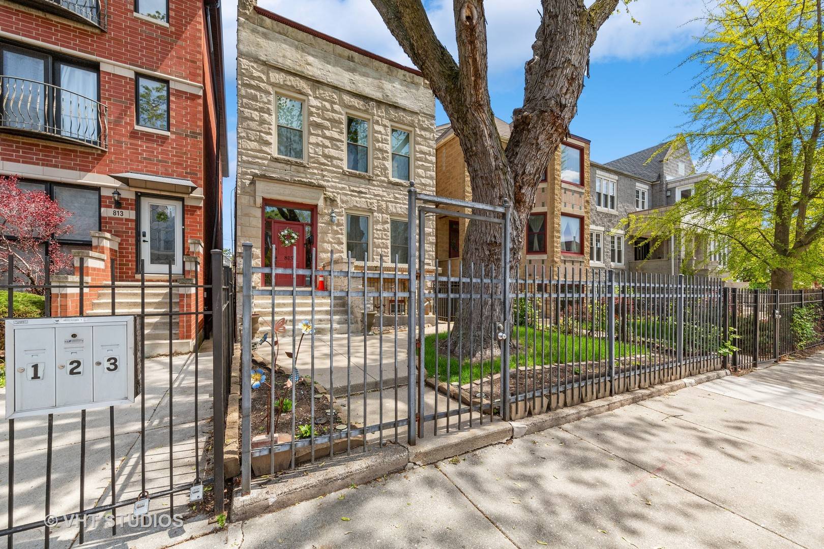 815 S Bell AVE, Chicago, IL 60612