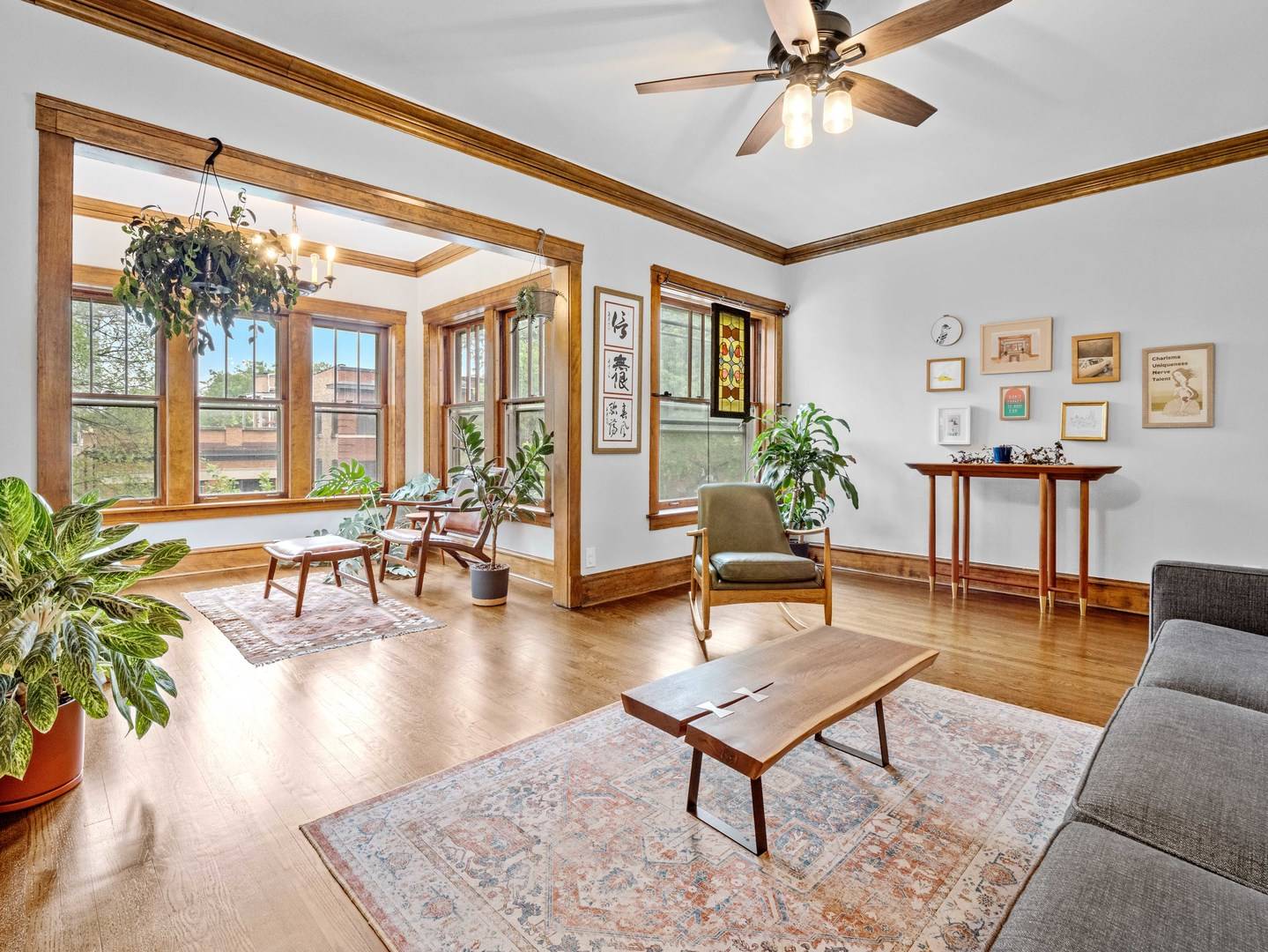 Chicago, IL 60640,5406 N Glenwood AVE #3N