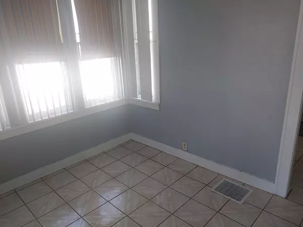 Joliet, IL 60436,614 DARCY AVE