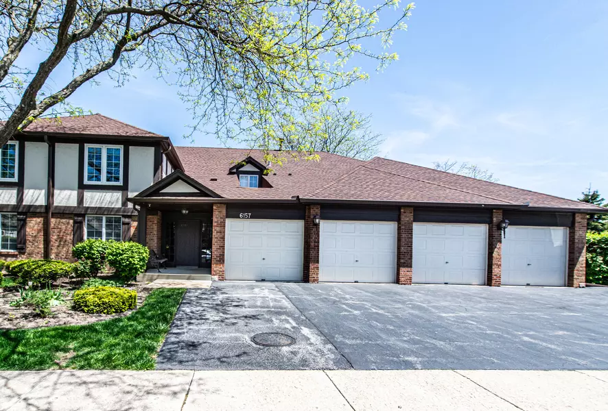 6157 WILLOWHILL RD #A, Willowbrook, IL 60527