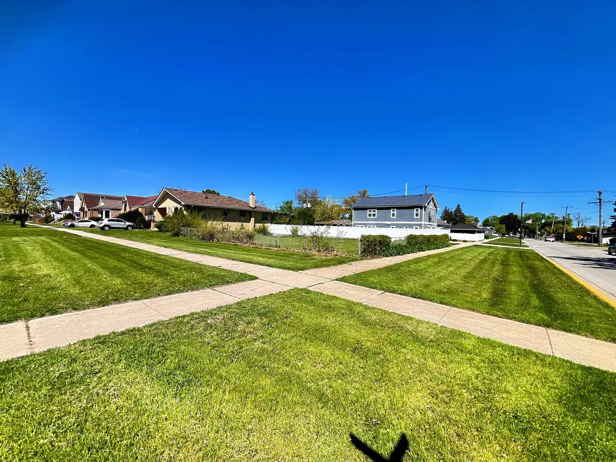 Forest View, IL 60402,6910 43rd ST