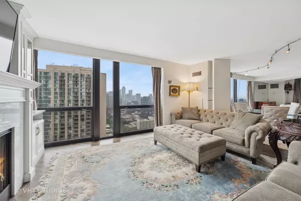 Chicago, IL 60610,1122 N CLARK ST #3301-10