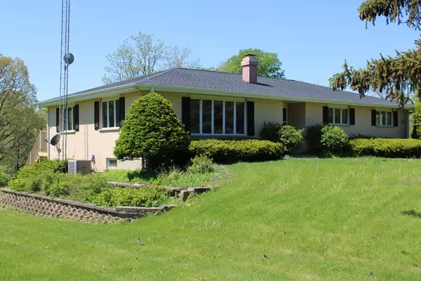 Lake Holiday, IL 60548,1598 Lake Holiday DR