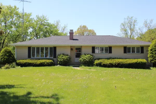 Lake Holiday, IL 60548,1598 Lake Holiday DR