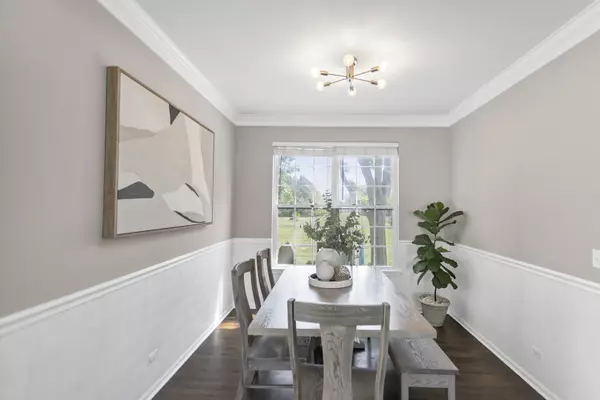 Geneva, IL 60134,3174 Larrabee DR