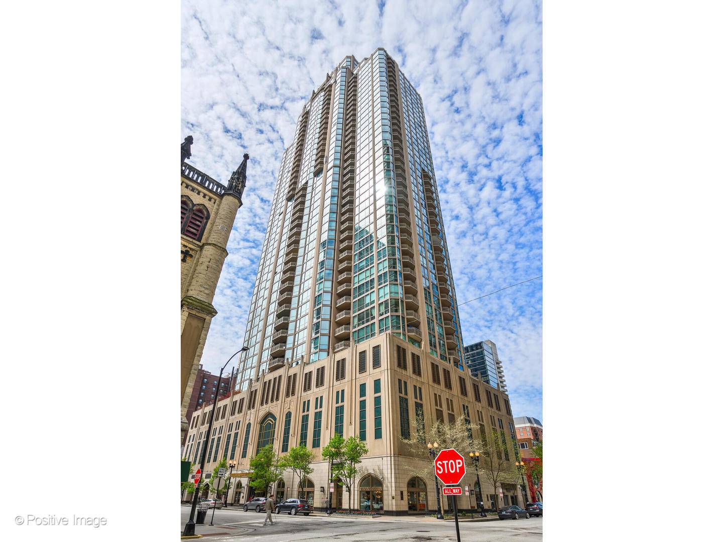 21 E Huron ST #3204, Chicago, IL 60611
