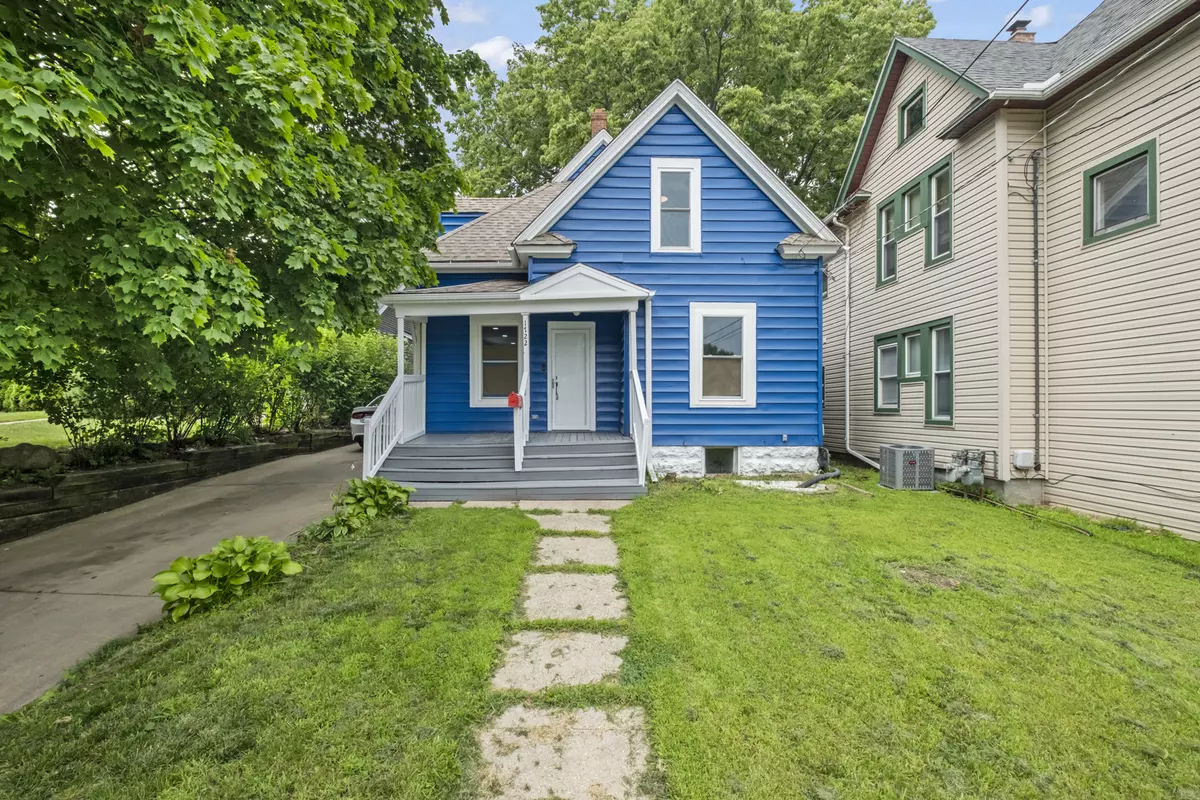 Rockford, IL 61104,1722 Charles ST