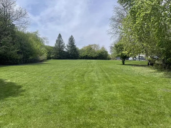 Long Grove, IL 60047,2556 Lincoln AVE