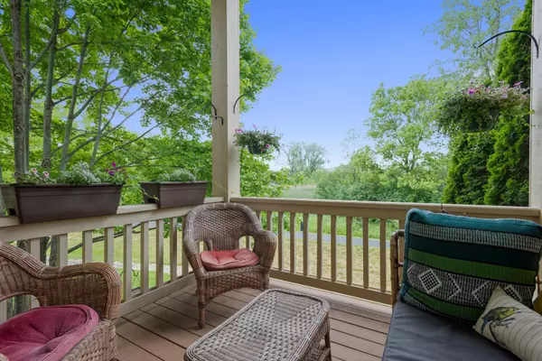 Elgin, IL 60120,740 Countryfield LN