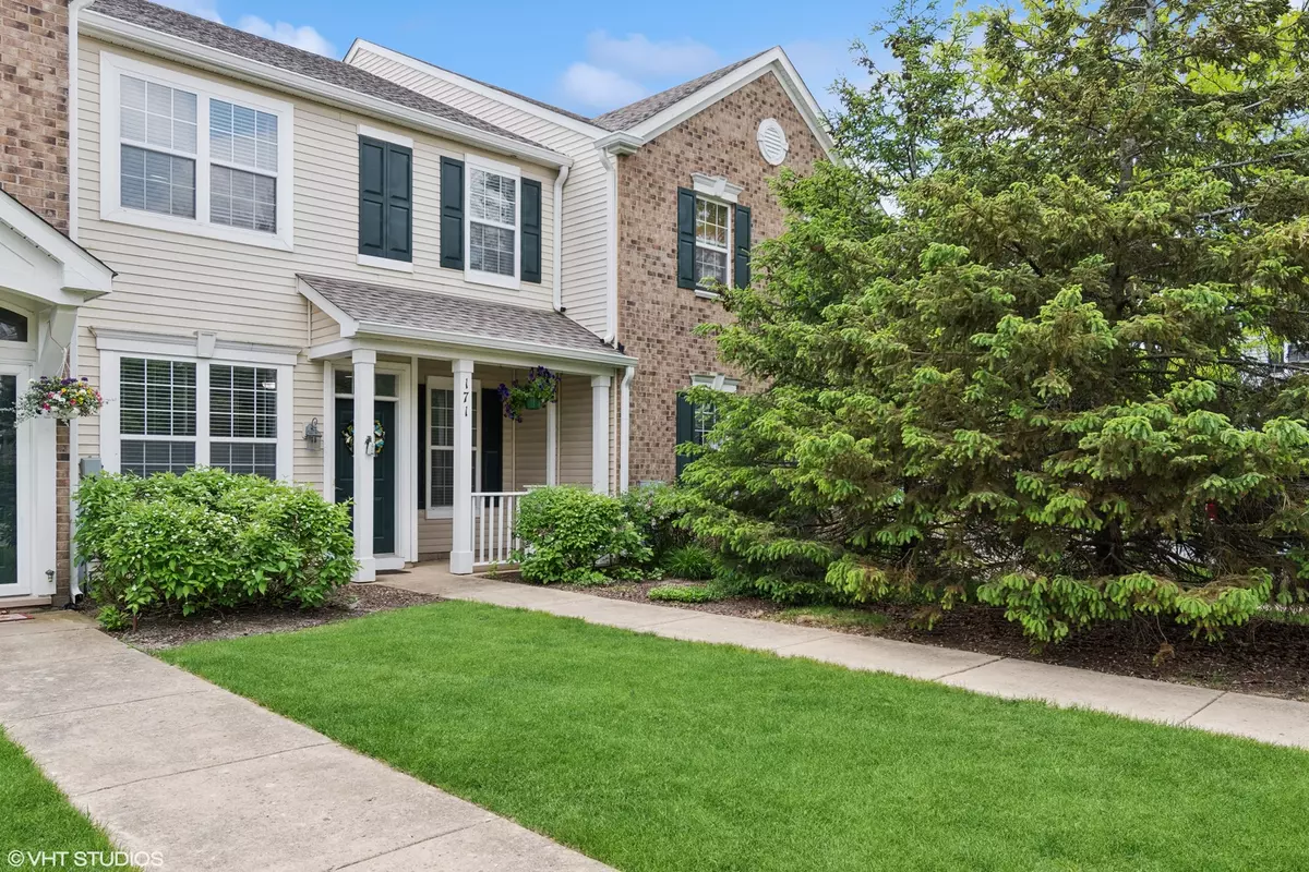Oswego, IL 60543,171 Springbrook TRL