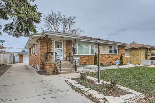 South Holland, IL 60473,1012 E 162nd PL